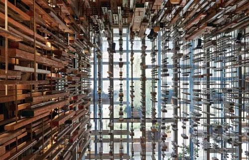一堆老木头建的酒店竟这么酷