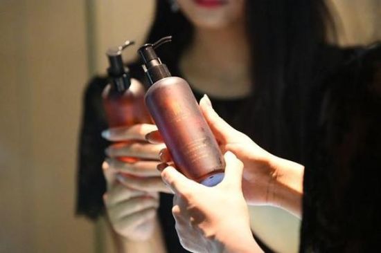 美女试睡员推荐:不是土豪也住得起的完美酒店 美女试睡员推荐:不是土豪也住得起的完美酒店