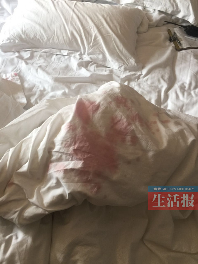 旅客弄脏被套被索赔550元 高价索赔成酒店业潜规则